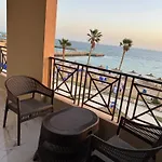 Beachfront Sea & Pool View Studio - Juliana Beach Resort